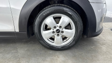 MINI Hatchback 1.5 Cooper Classic Premium 5dr Petrol Hatchback